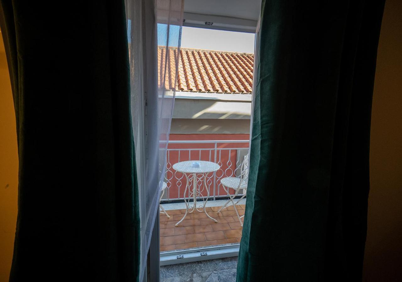 Le Stanze Di Cloe Hotel Naples Exterior photo