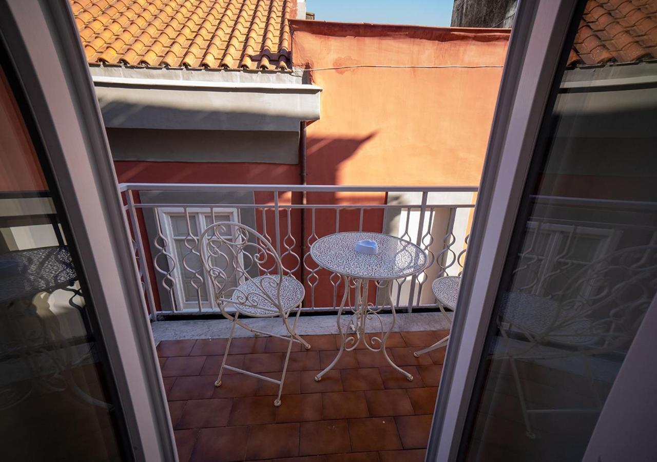 Le Stanze Di Cloe Hotel Naples Exterior photo